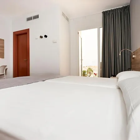 Hotel Globales Delfines 4*