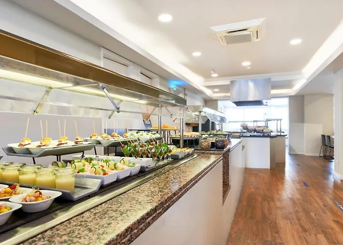 Szálloda Globales Delfines 4*