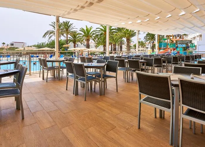 Globales Delfines Hotel