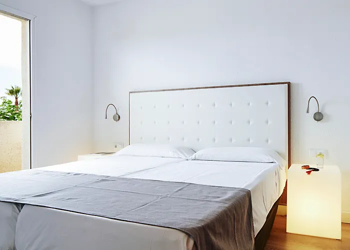 Globales Delfines Hotel Cala'N Blanes (Menorca)