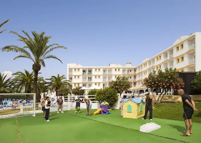 Globales Delfines 4* Cala'N Blanes (Menorca)