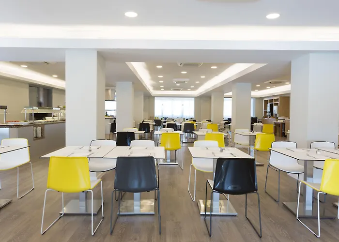 Globales Delfines Cala'N Blanes (Menorca)