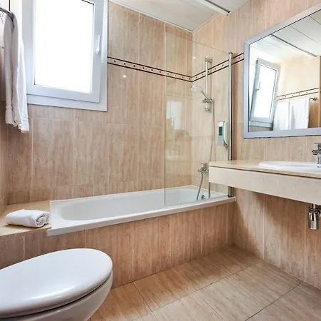 Hotel Globales Delfines Cala'N Blanes (Menorca)