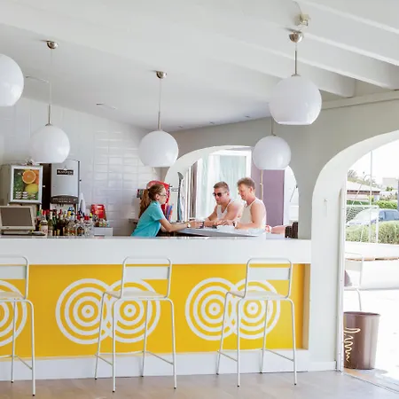 Hotel Globales Delfines