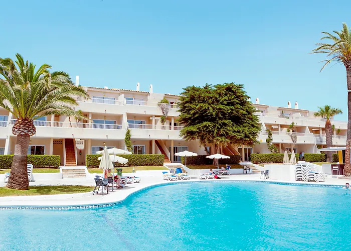 Globales Delfines 4*